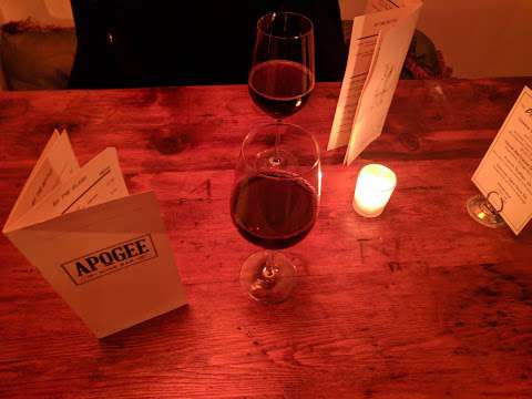 Jobs in Apogee Wine Bar - reviews